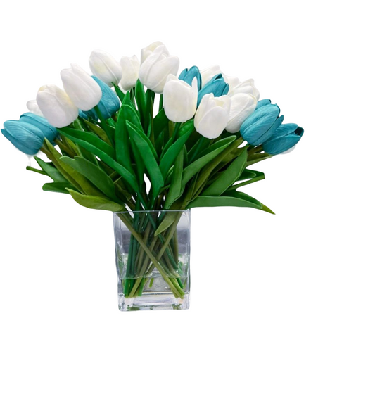 Tulips arrangements in clear base